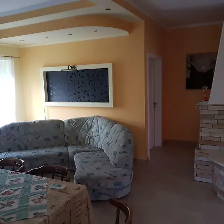 Maison d'hôtes Marika Apartman