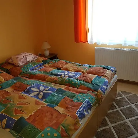 Maison d'hôtes Marika Apartman *