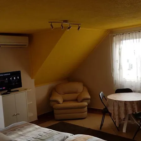 Maison d'hôtes Marika Apartman *